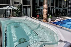 La Saguenéenne - Hôtel et Centre de Congrès