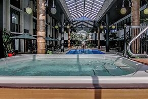 La Saguenéenne - Hôtel et Centre de Congrès