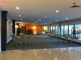 La Saguenéenne - Hôtel et Centre de Congrès