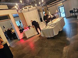 La Saguenéenne - Hôtel et Centre de Congrès