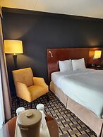 La Saguenéenne - Hôtel et Centre de Congrès