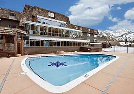Alta Peruvian Lodge