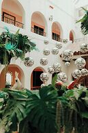 Casa Faena Miami Beach