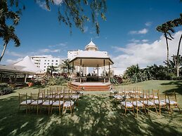Pullman Cairns International