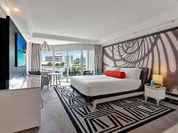 Pullman Cairns International