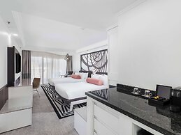 Pullman Cairns International