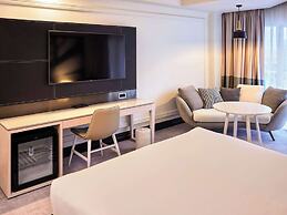 Pullman Cairns International