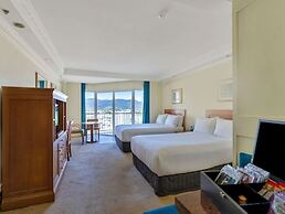 Pullman Cairns International