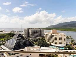 Pullman Cairns International