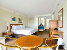 Pullman Cairns International