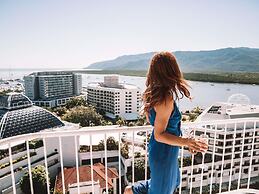 Pullman Cairns International