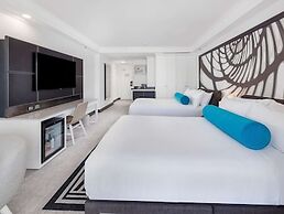 Pullman Cairns International