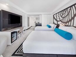 Pullman Cairns International