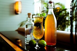 Pullman Cairns International