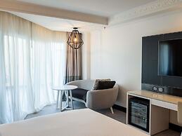 Pullman Cairns International