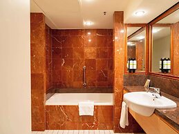 Pullman Cairns International