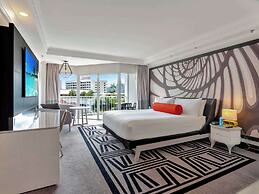 Pullman Cairns International