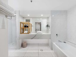 Pullman Cairns International