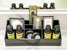 Pullman Cairns International