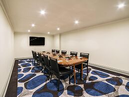 Pullman Cairns International