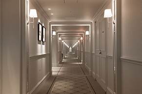 The Tokyo Station Hotel