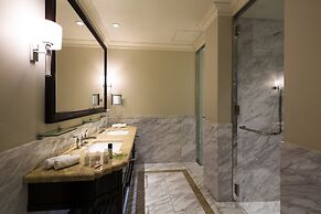 The Tokyo Station Hotel