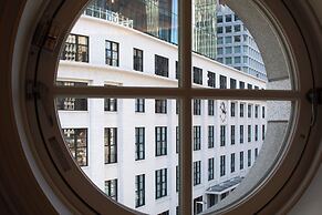 The Tokyo Station Hotel