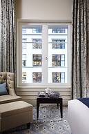 The Tokyo Station Hotel