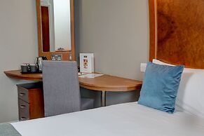 Corus Hyde Park Hotel