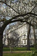 Corus Hyde Park Hotel