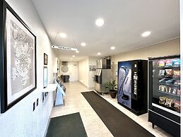 Royal Inn Charlotte Airport Hotel