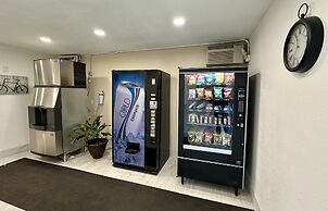 Royal Inn Charlotte Airport Hotel