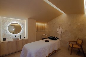 Villa Premiere Boutique Hotel & Romantic Getaway