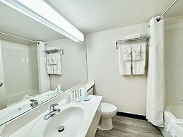 Divya Sutra Plaza and Conference Centre Calgary Airport