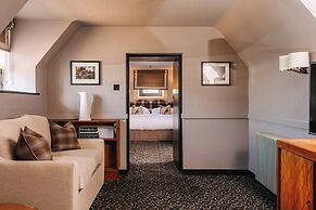 The Lygon Arms - an Iconic Luxury Hotel