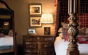 The Lygon Arms - an Iconic Luxury Hotel