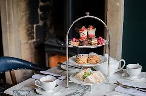 The Lygon Arms - an Iconic Luxury Hotel