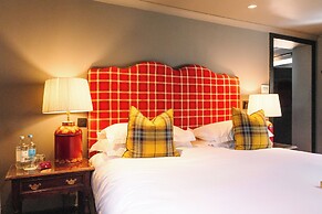 The Lygon Arms - an Iconic Luxury Hotel
