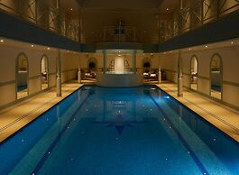 The Lygon Arms - an Iconic Luxury Hotel