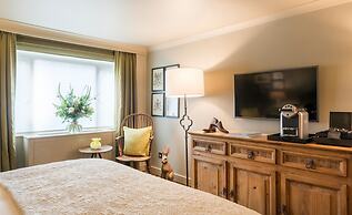 The Lygon Arms - an Iconic Luxury Hotel