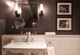 The Lygon Arms - an Iconic Luxury Hotel