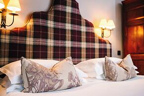 The Lygon Arms - an Iconic Luxury Hotel