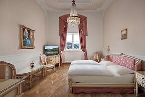 Hotel Schloss Durnstein