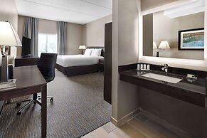 La Quinta Inn & Suites by Wyndham Mooresville