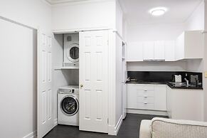 Adina Apartment Hotel Brisbane Anzac Square