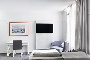 Adina Apartment Hotel Brisbane Anzac Square