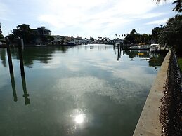 Treasure Island Hotel and Marina