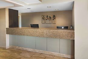 Best Western Plus Osoyoos Hotel & Suites
