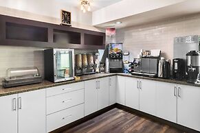 Best Western Plus Osoyoos Hotel & Suites