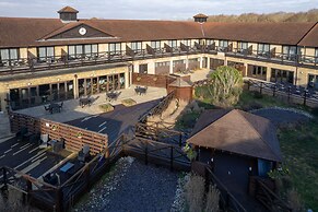 Hampshire Court Hotel & Spa